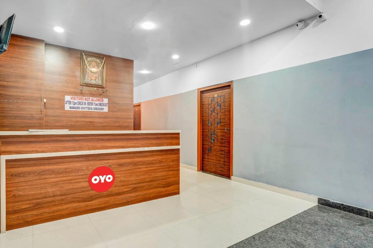 Oyo Flagship Hotel Ayodhya 班加罗尔 外观 照片