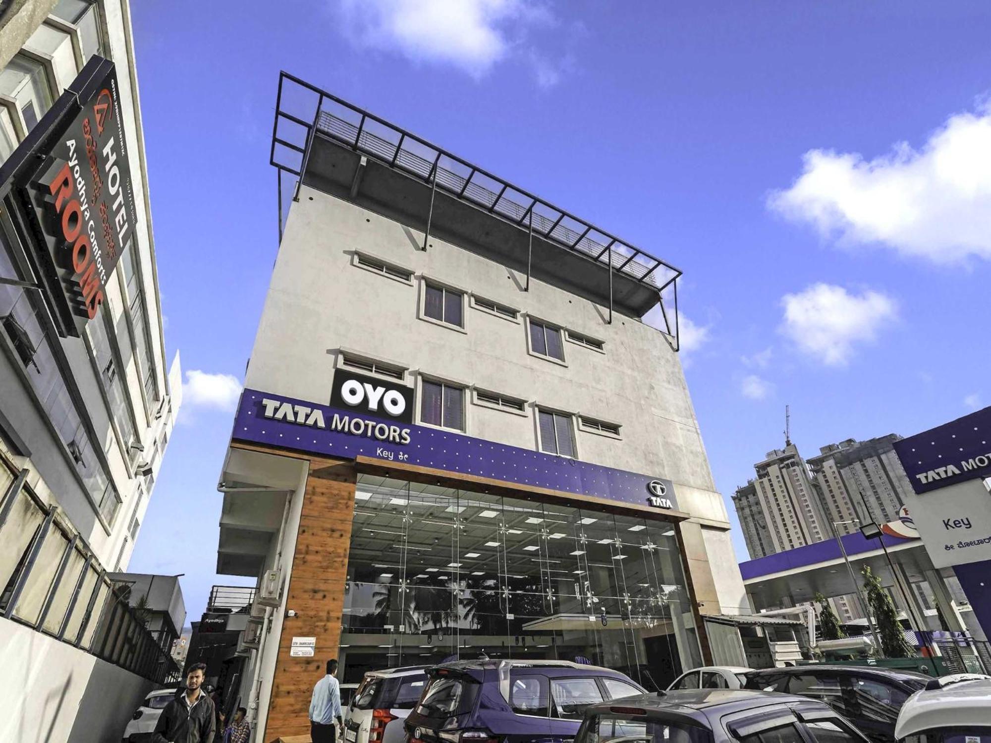 Oyo Flagship Hotel Ayodhya 班加罗尔 外观 照片