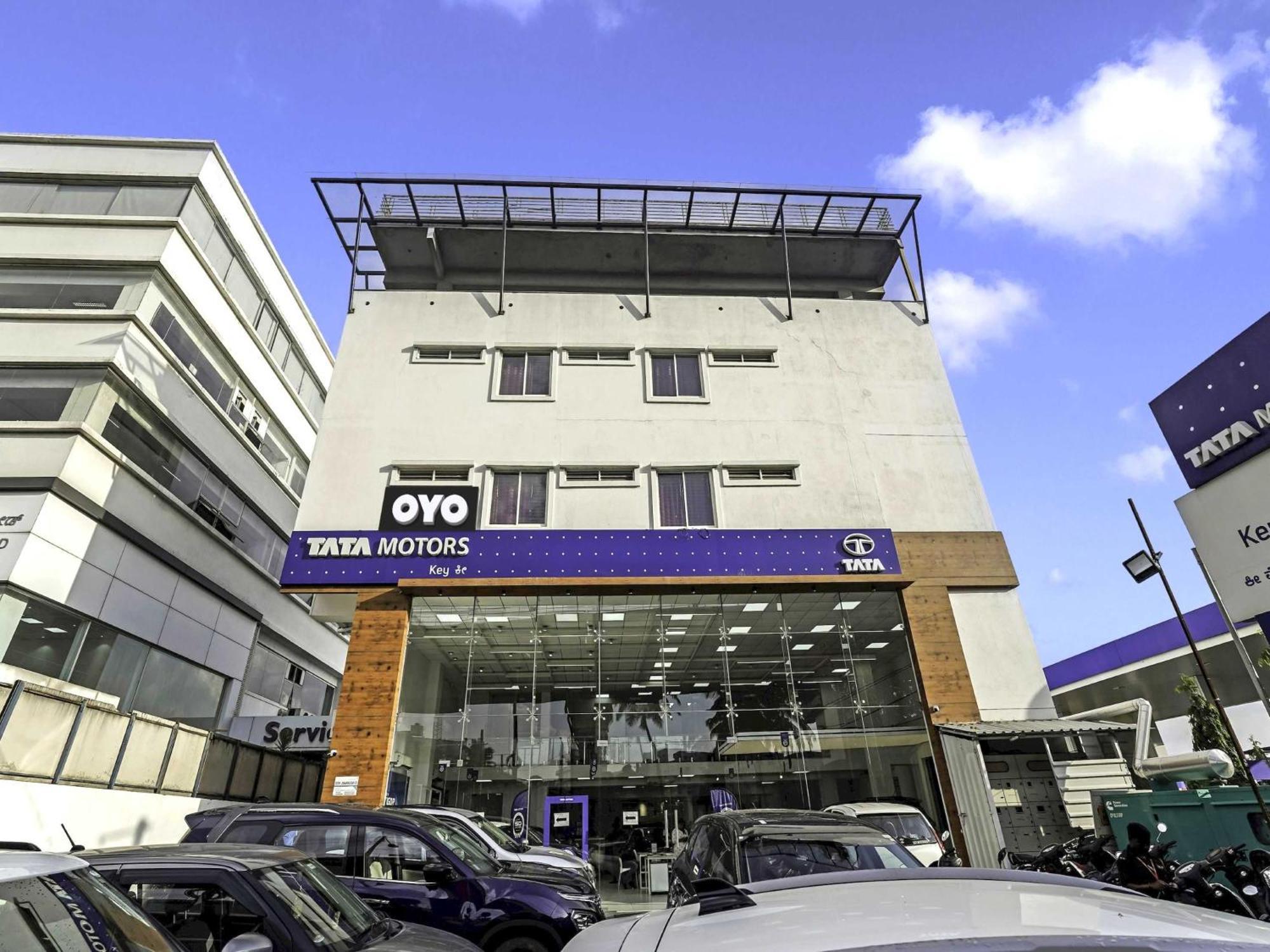 Oyo Flagship Hotel Ayodhya 班加罗尔 外观 照片
