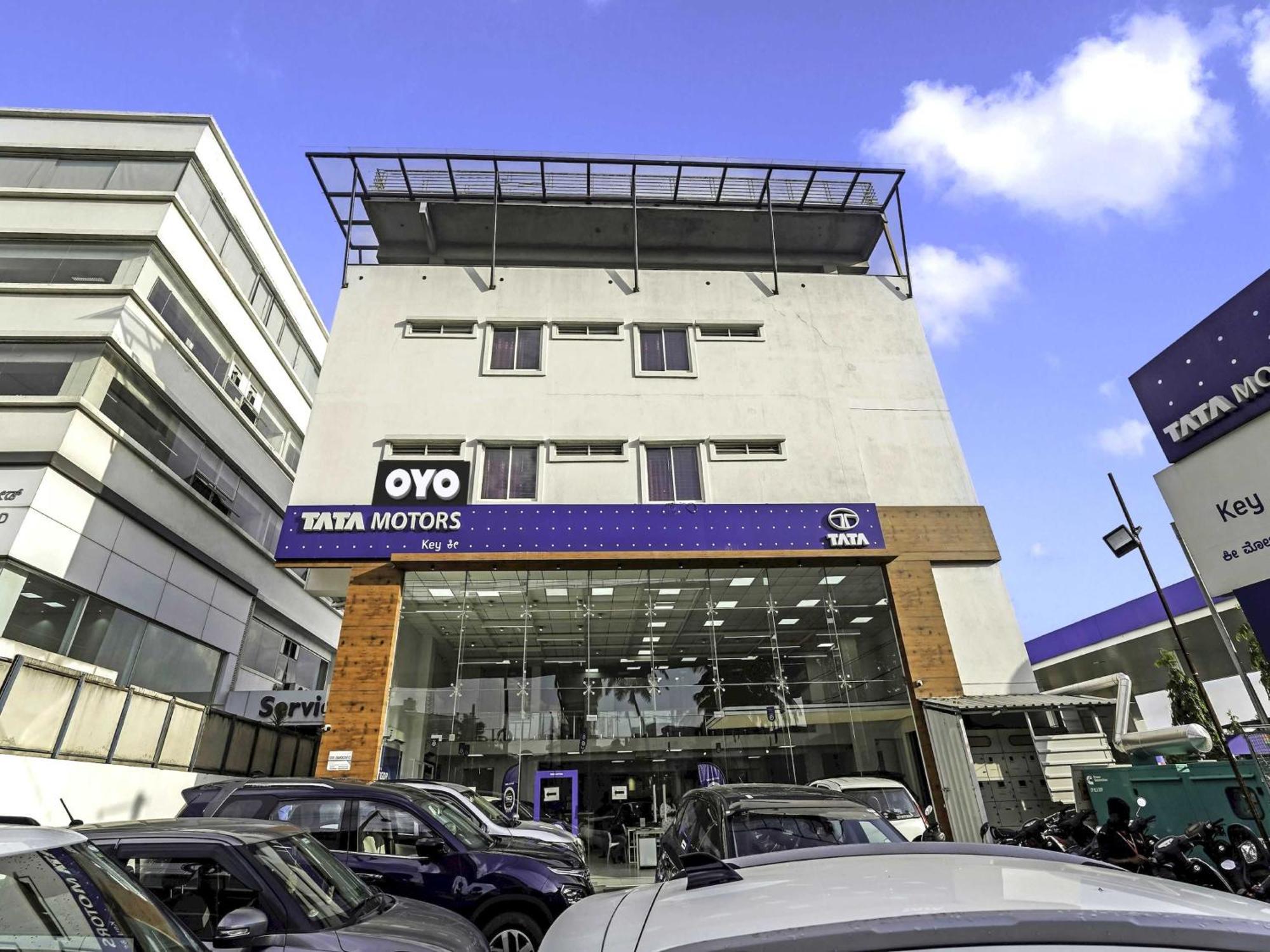 Oyo Flagship Hotel Ayodhya 班加罗尔 外观 照片