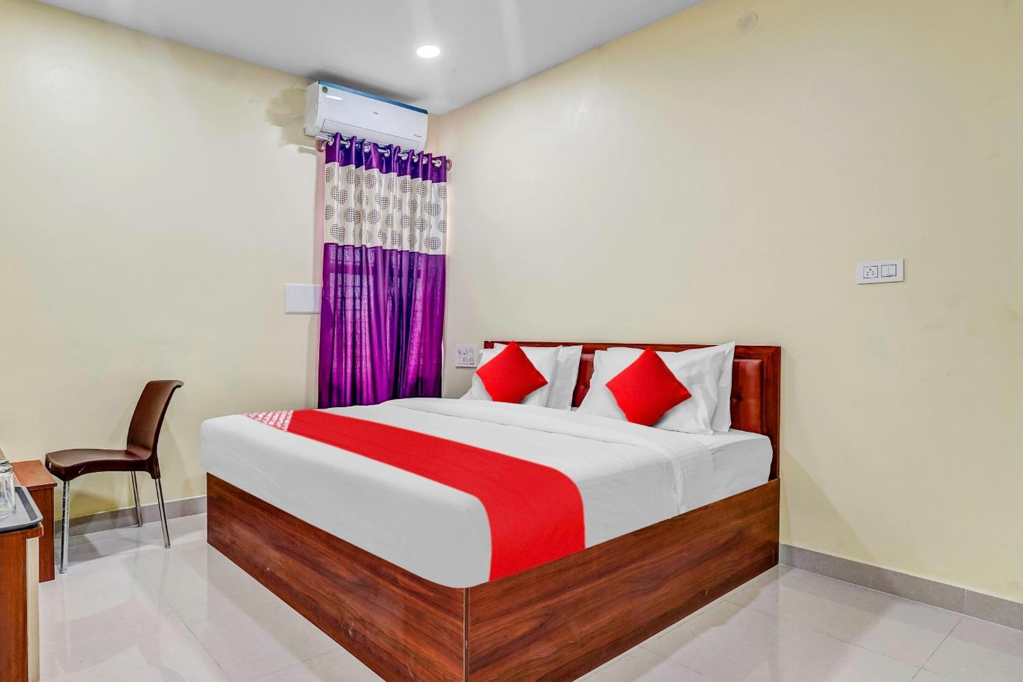 Oyo Flagship Hotel Ayodhya 班加罗尔 外观 照片
